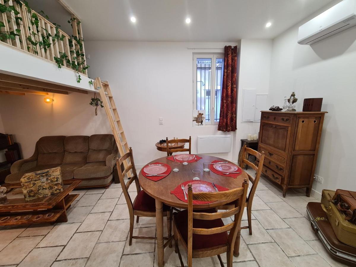 Ceci N'Est Pas Qu'Un Logement Apartment Montpellier Exterior photo
